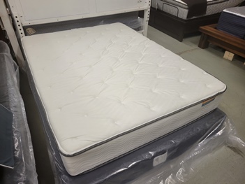Simmons Holiday Firm Tight Top King Mattress