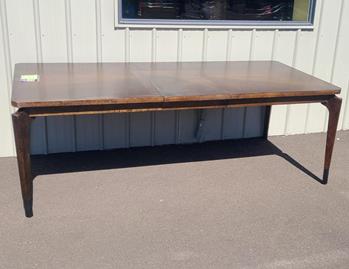 Legacy Savoy Cherry Finish Dining Table with 1 Leaf (blemish)