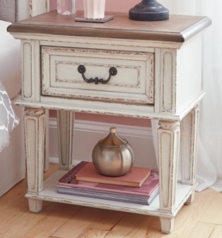 Ashley Reagan 1-Drawer Nightstand with USB
