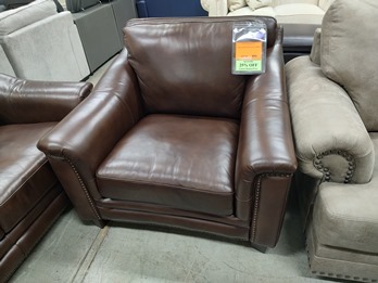 Amax Wynwood Leather Chair