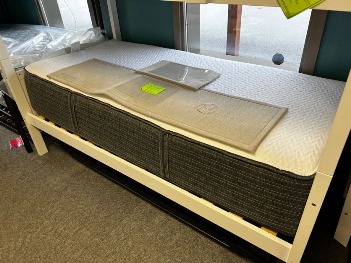 Simmons Beautyrest Select Hybrid Medium XL Twin Mattress