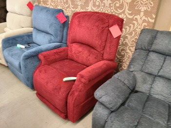Mega Motion NM3002 Lay-Flat Lift Chair/Power Recliner in Scarlet
