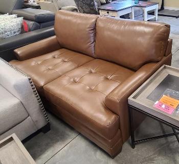 Thomasville Mitch Rich Brown Leather Loveseat