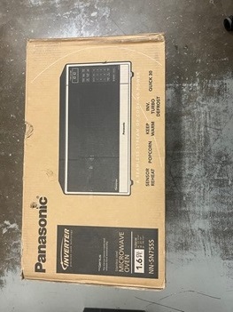 Panasonic 1.6 Cubic Foot Microwave Oven