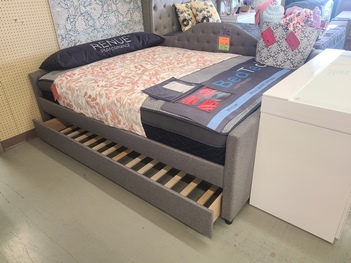 Grey Queen Day Bed with Twin Trundle