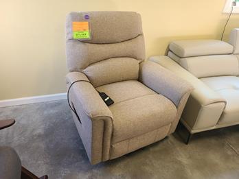 Handy Living Thomas Tan Lift Chair/Power Recliner