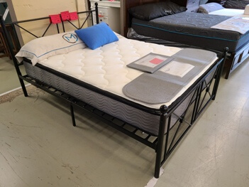 Southerland 4400 Pillow Top Innerspring Queen Mattress