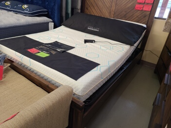 Homelegance Copper-Infused 8-Inch Gel-Infused Memory Foam Queen Mattress