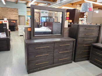 Modus Cambridge Rustic Hardwood Dresser with Mirror