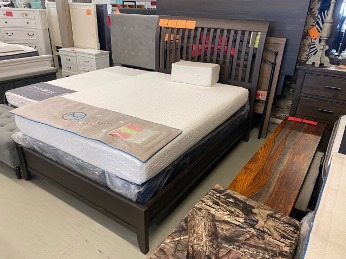 Modus City II Rake Basalt Grey Full Bed