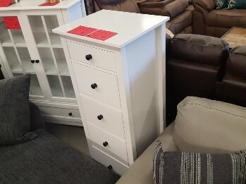 Furniture of America Launces White 5-Drawer Accent Chest