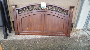 Ashley Leahlyn Queen Headboard with Carved & Gold Accents (no legs)